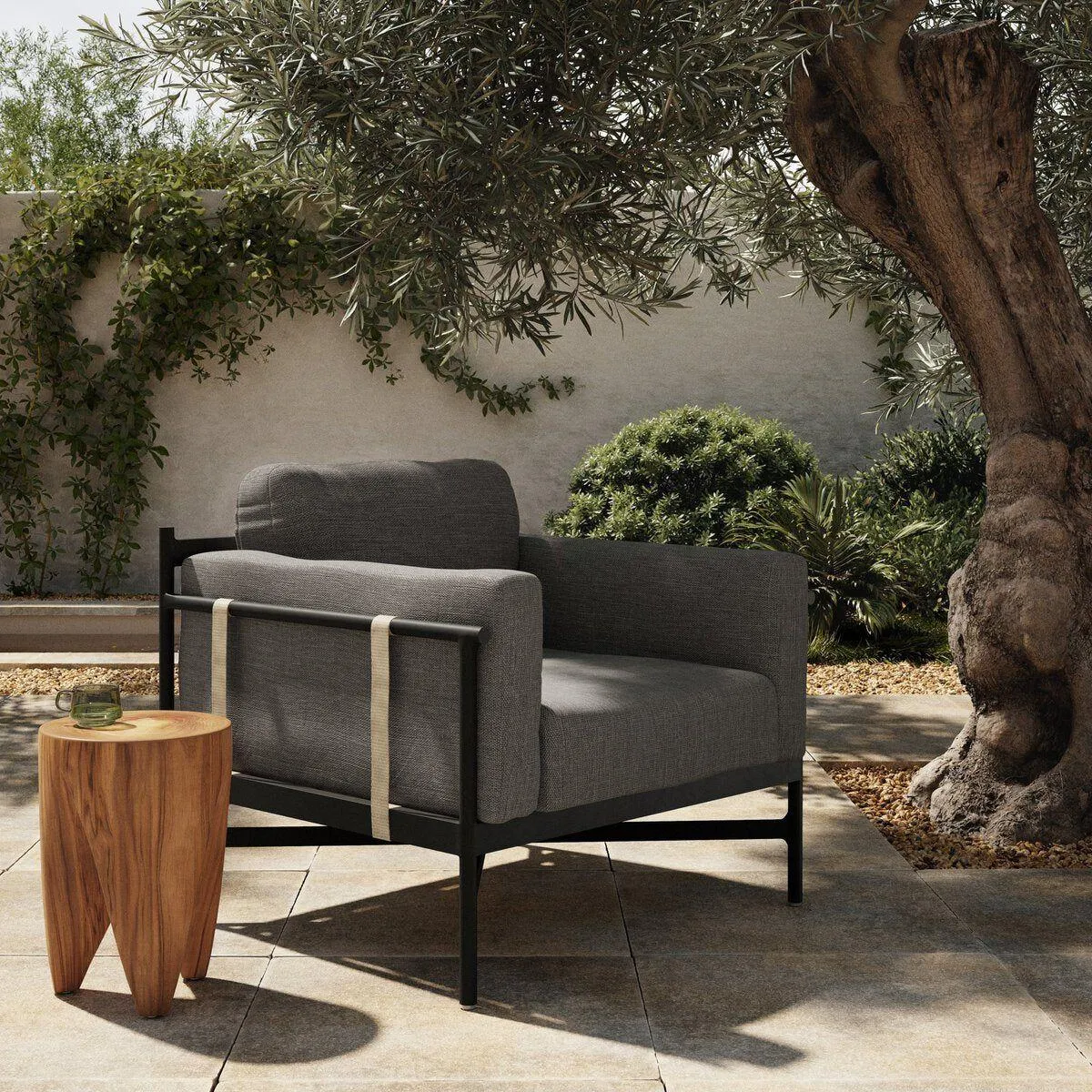 Amaya Outdoor Chair - Venao Charcoal