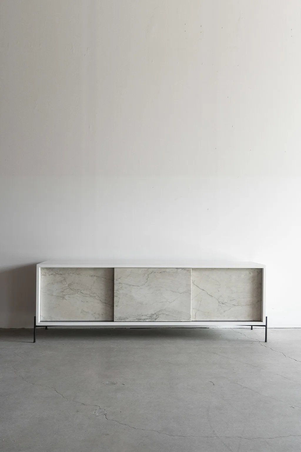 Granada Credenza