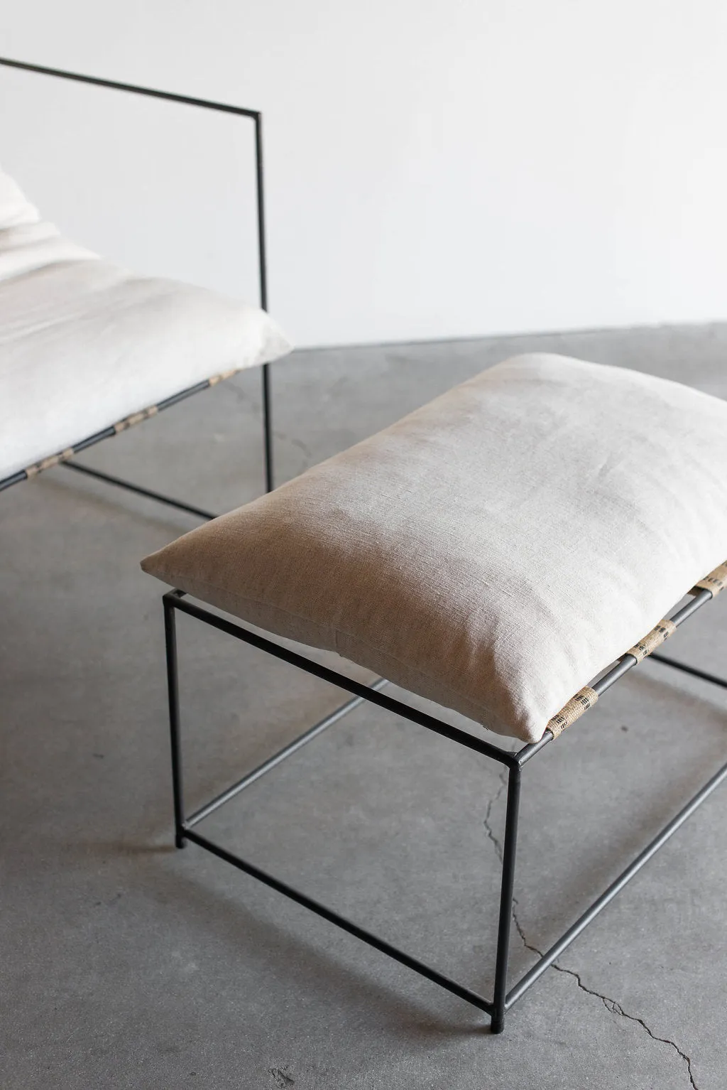 Narrow Sierra Chair