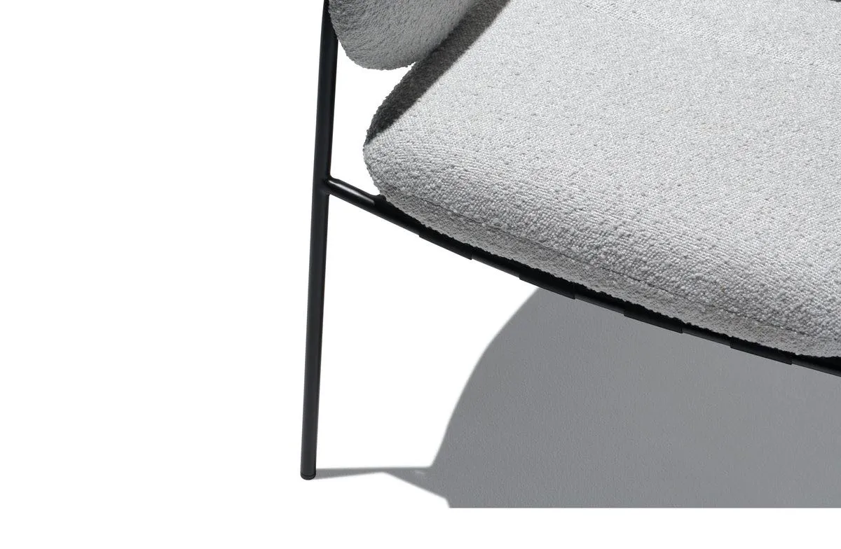 Nova Boucle Dining Chair