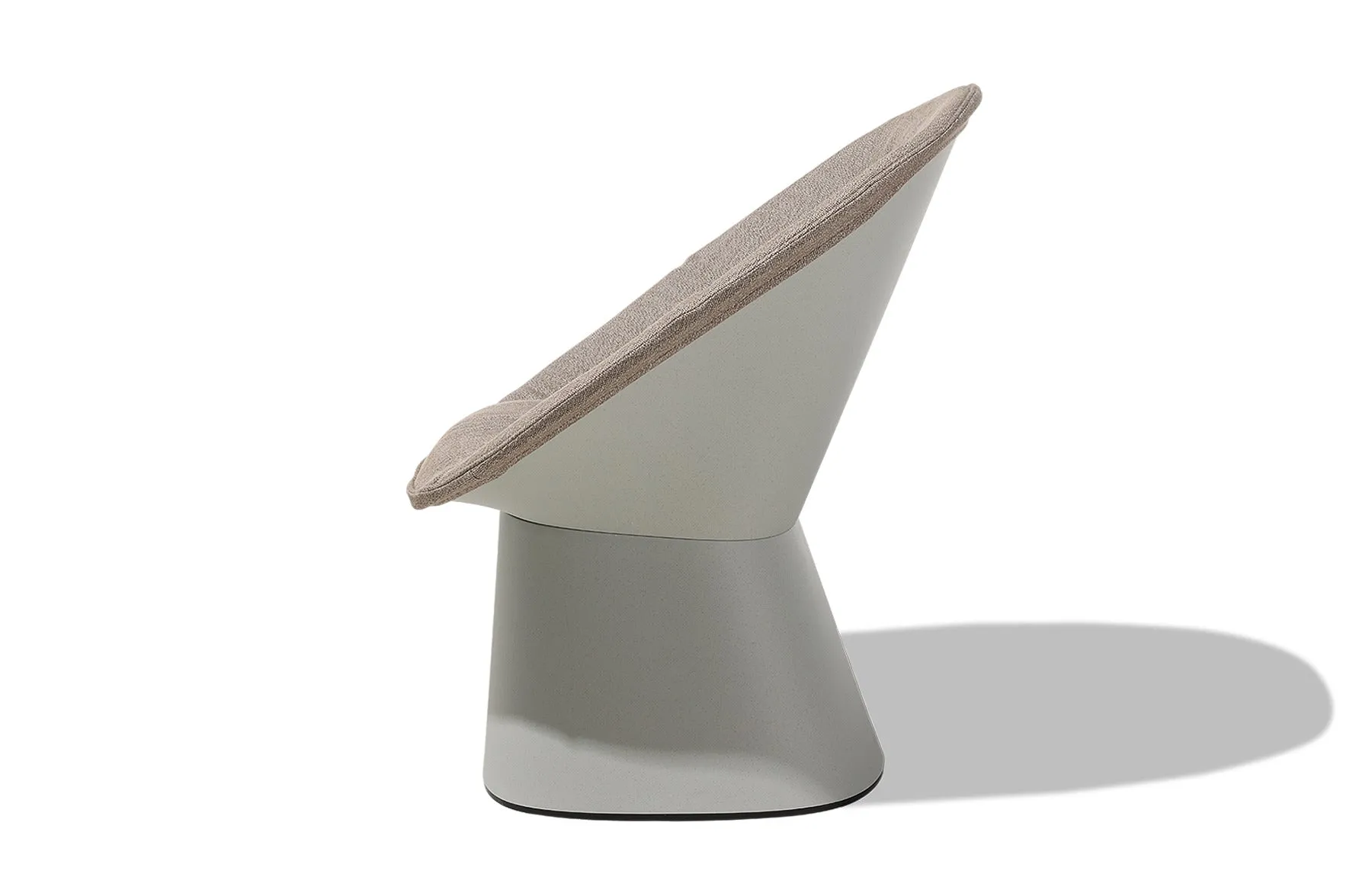 Sensu Outdoor Lounge Chair