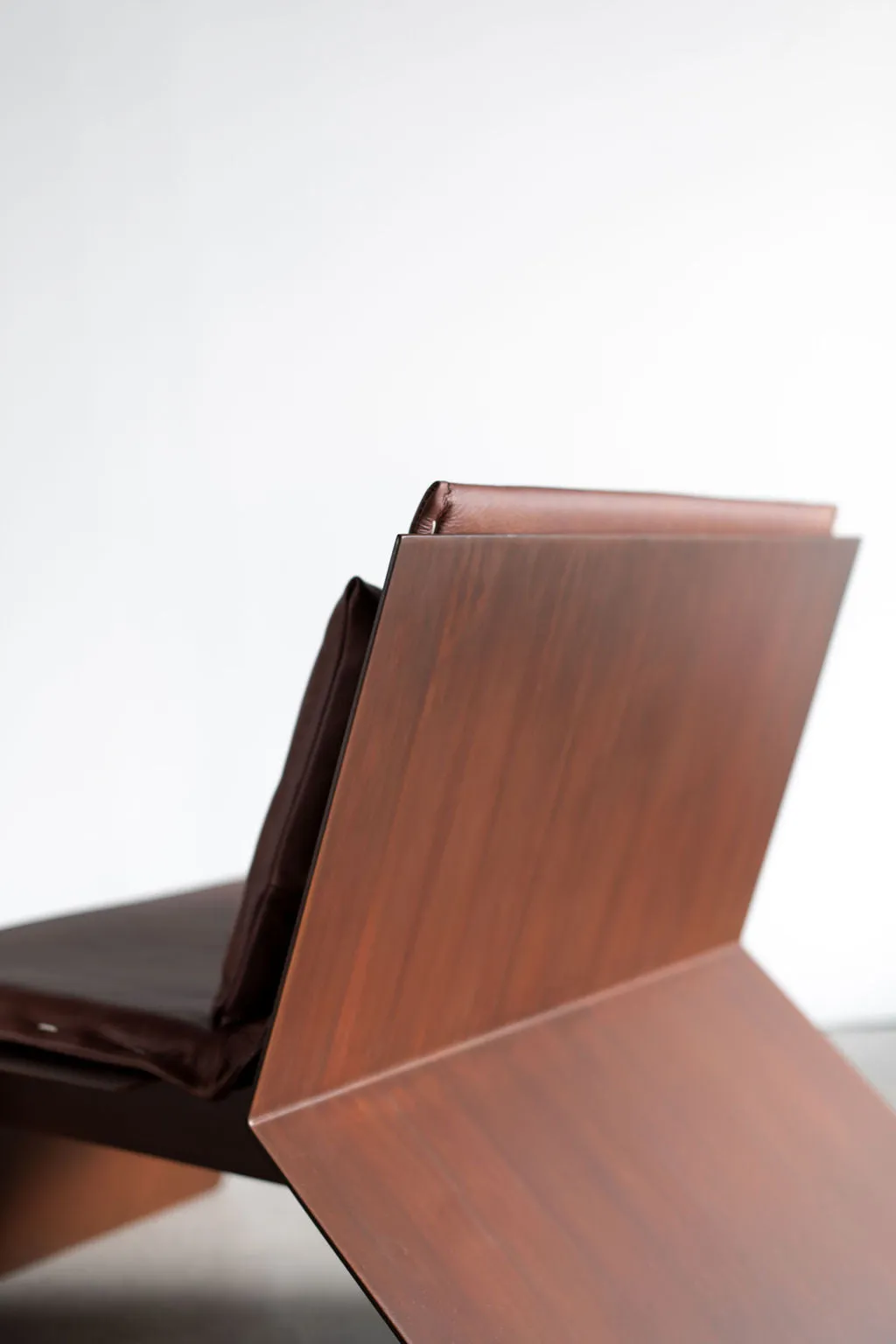 Tula Lounge Chair