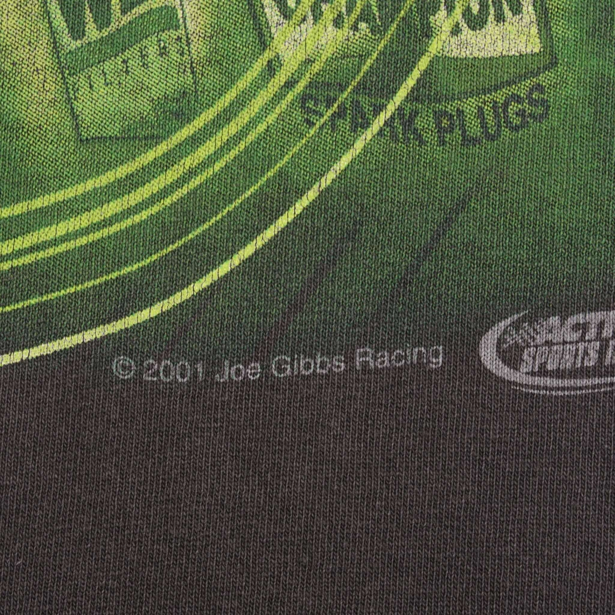 VINTAGE NASCAR BOBBY LABONTE 2001 TEE SHIRT SIZE LARGE